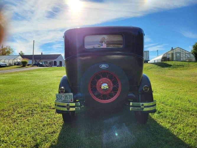 Ford-Model-a-1931-Black-10