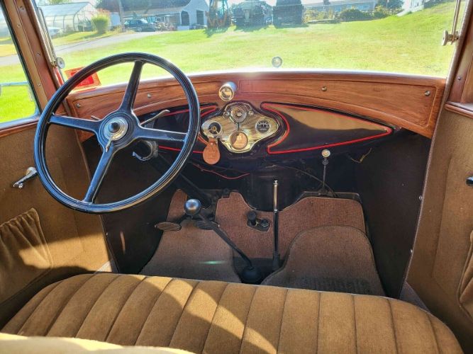 Ford-Model-a-1931-Black-14