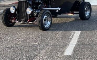 Ford-Model-a-1931-Black-2