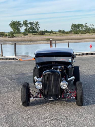 Ford-Model-a-1931-Black-6