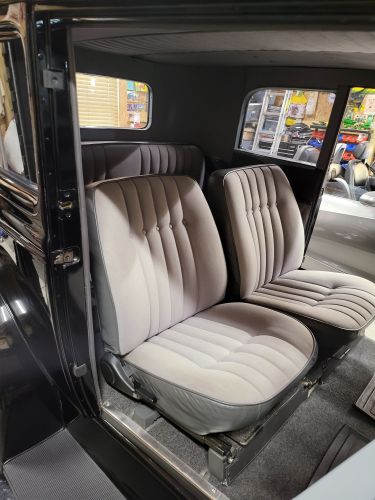 Ford-Model-a-1931-Black-9