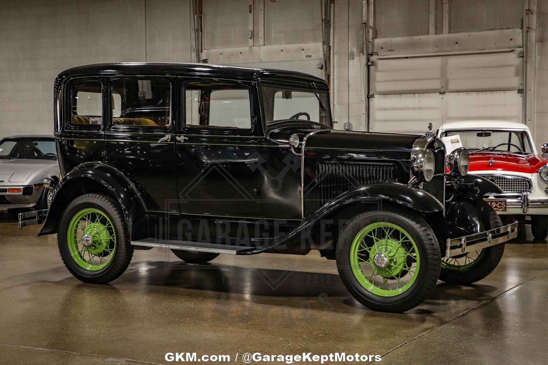 Ford-Model-a-1931-Black-Tan-10