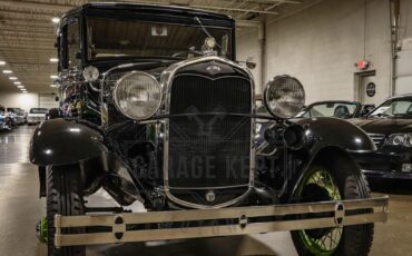 Ford-Model-a-1931-Black-Tan-16