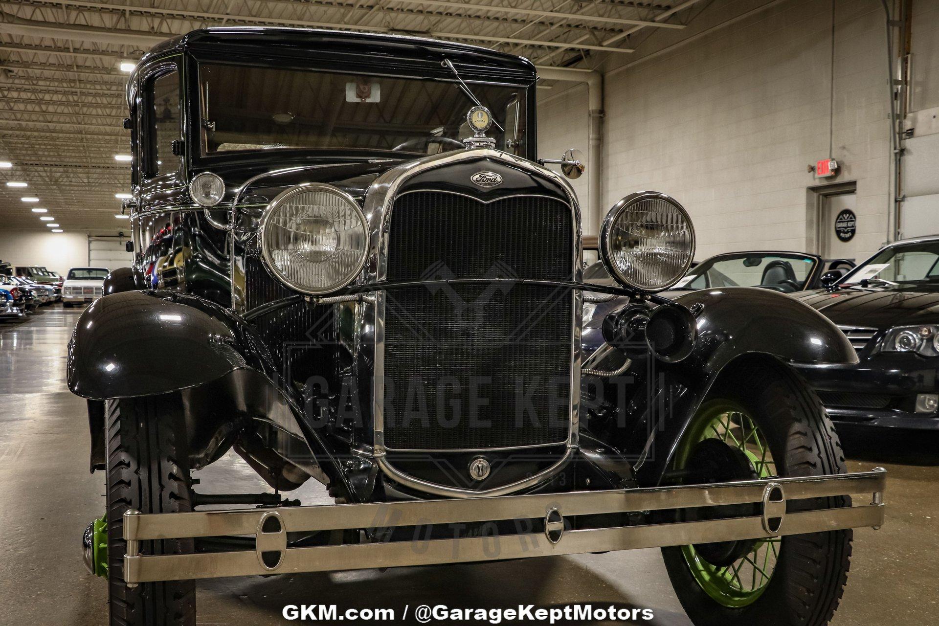 Ford-Model-a-1931-Black-Tan-16