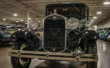 Ford-Model-a-1931-Black-Tan-17