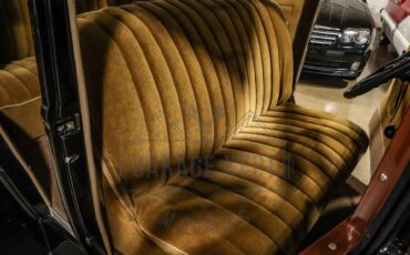 Ford-Model-a-1931-Black-Tan-29