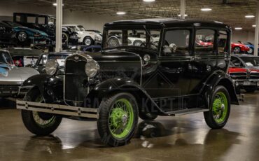 Ford-Model-a-1931-Black-Tan
