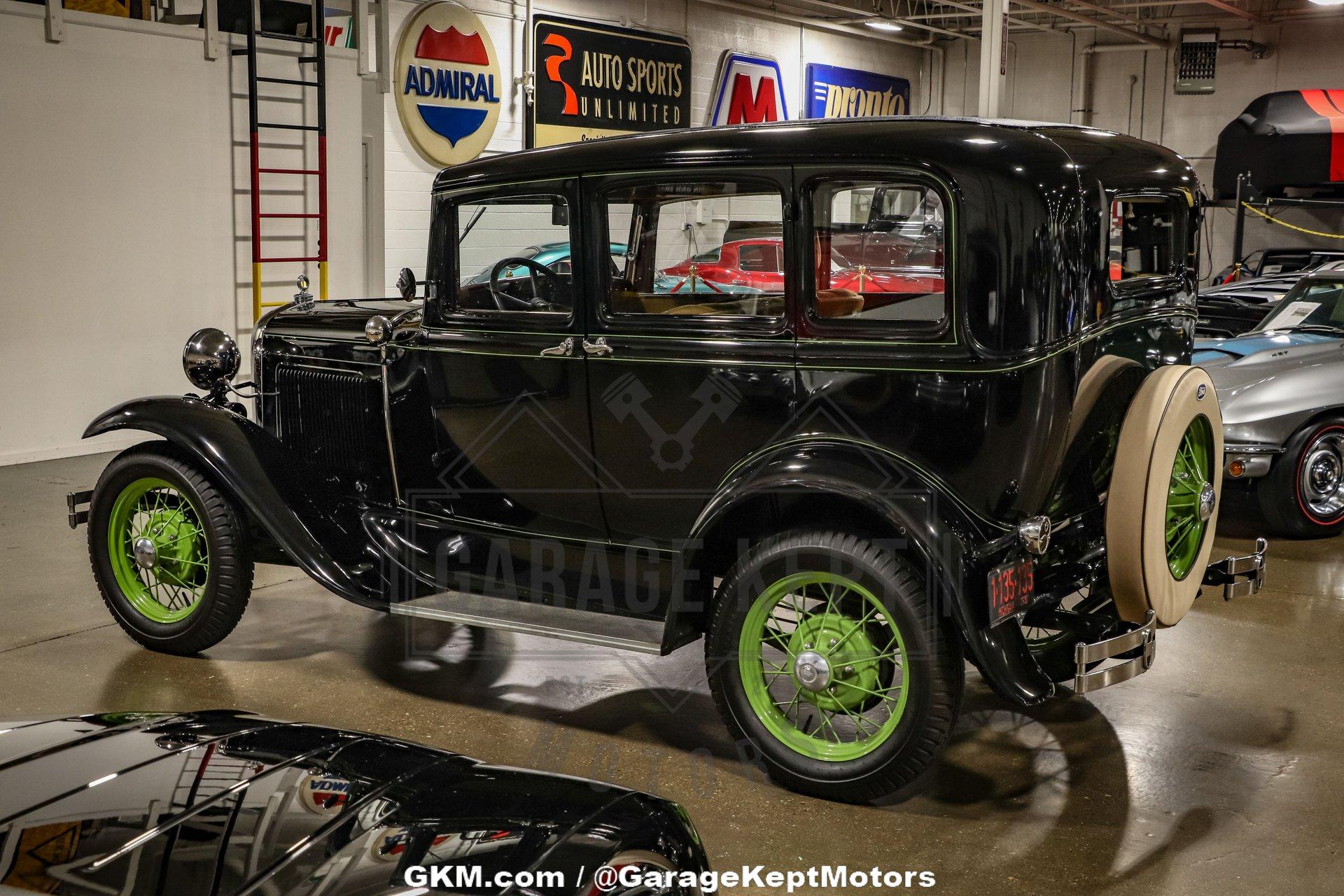 Ford-Model-a-1931-Black-Tan-4