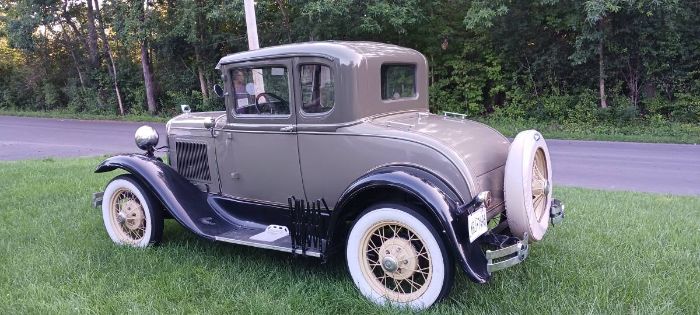 Ford-Model-a-1931-BlackTan-BlackTan-1