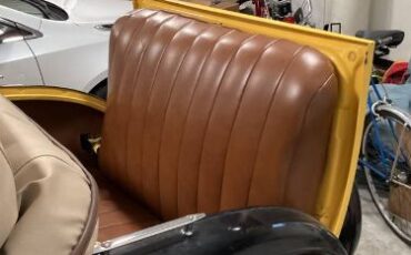 Ford-Model-a-1931-Yellow-11