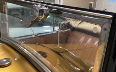 Ford-Model-a-1931-Yellow-9