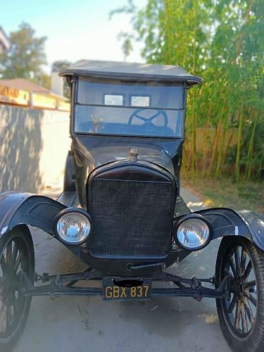 Ford-Model-t-1923-Black-Black-1