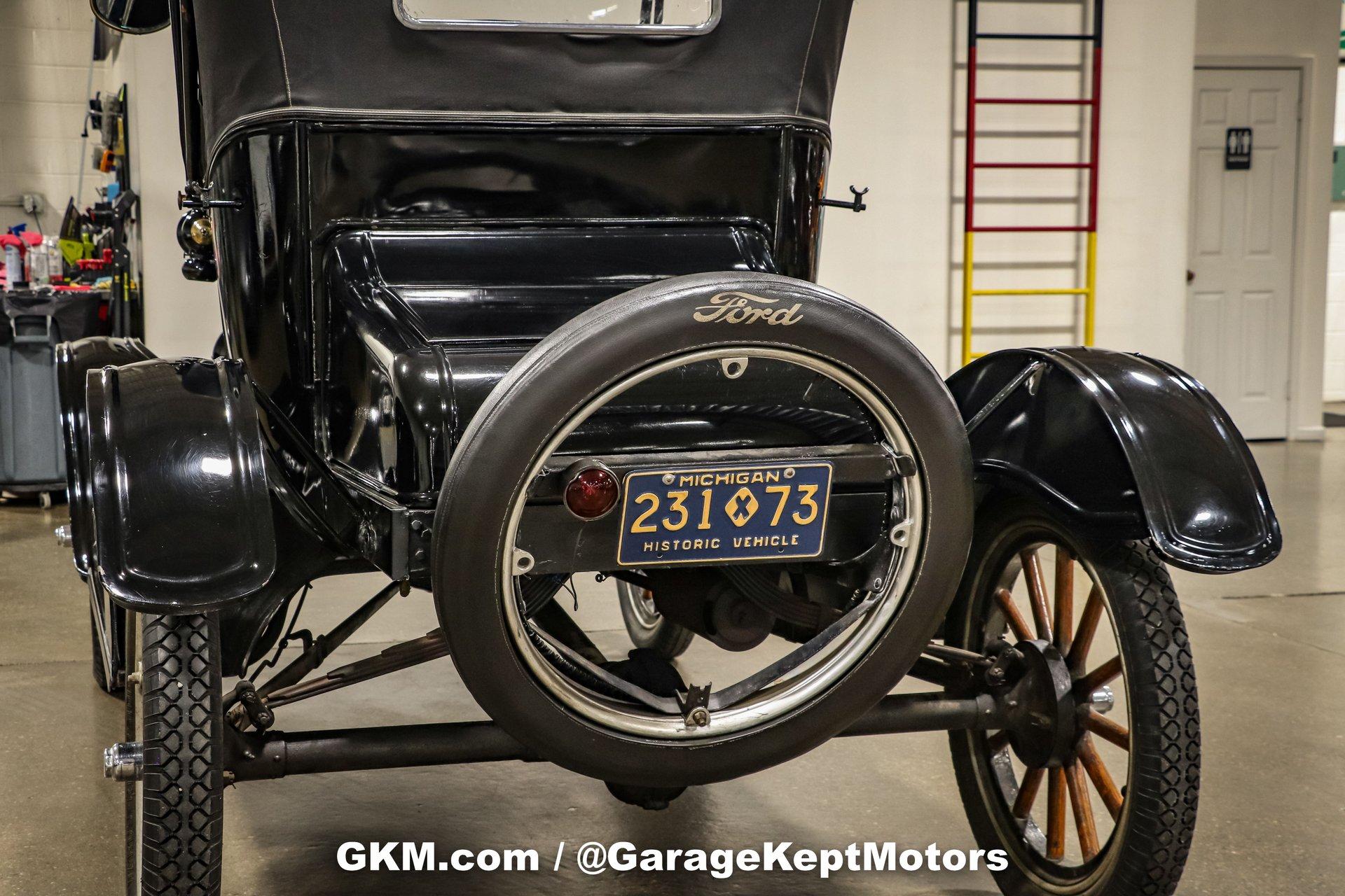 Ford-Model-t-1923-Black-Black-2