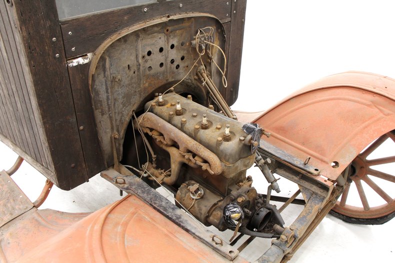 Ford-Model-t-1923-Red-10