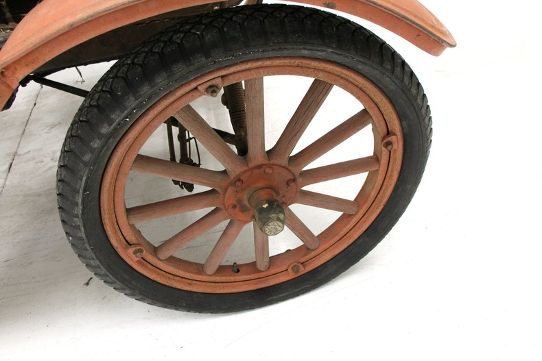 Ford-Model-t-1923-Red-23