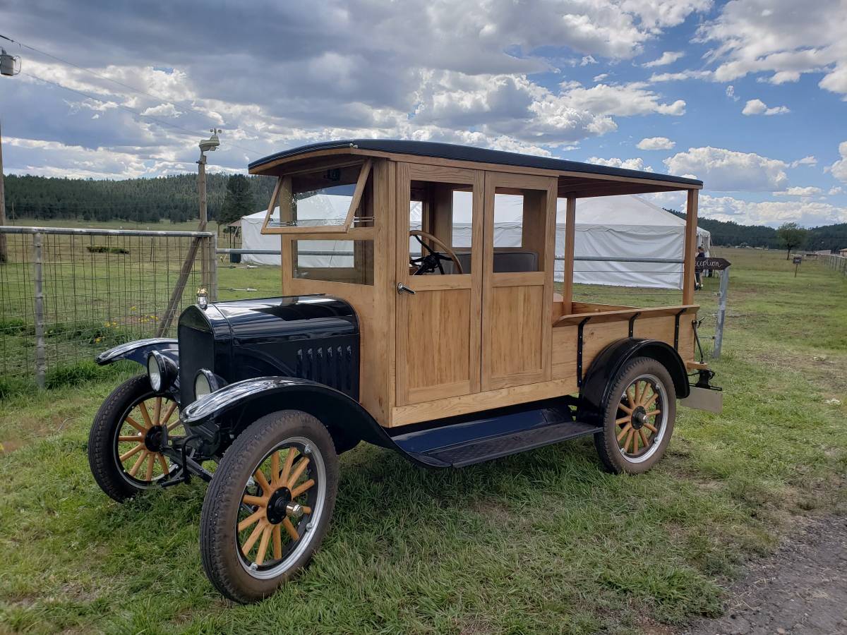 Ford-Model-t-1924-black-19