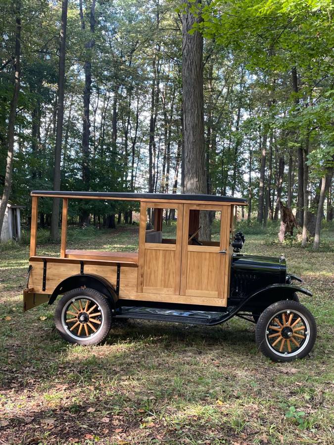 Ford-Model-t-1924-black-21