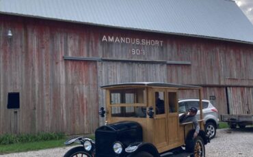 Ford-Model-t-1924-black