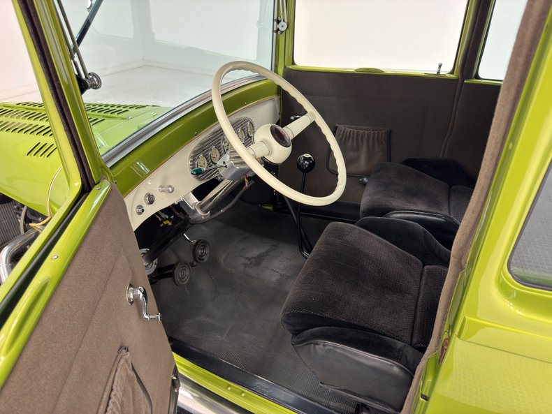 Ford-Model-t-1927-Metallic-Peat-Black-31
