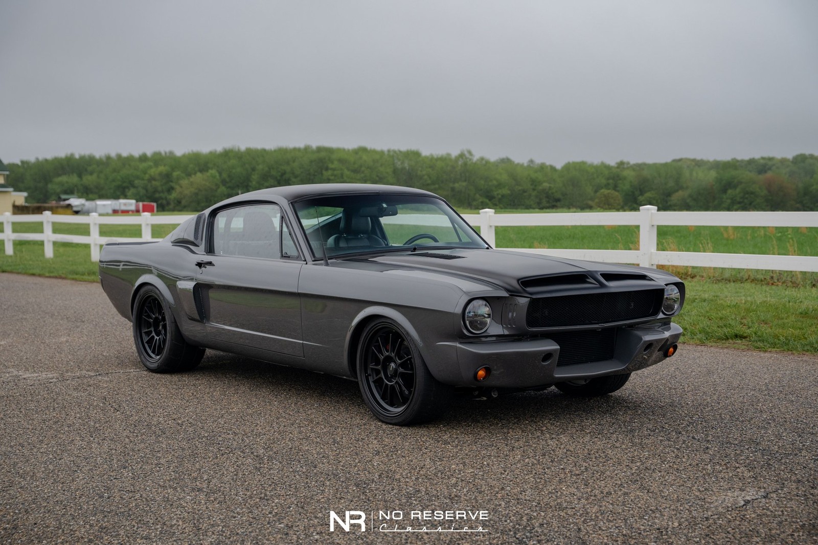 Ford-Mustang-1965-12