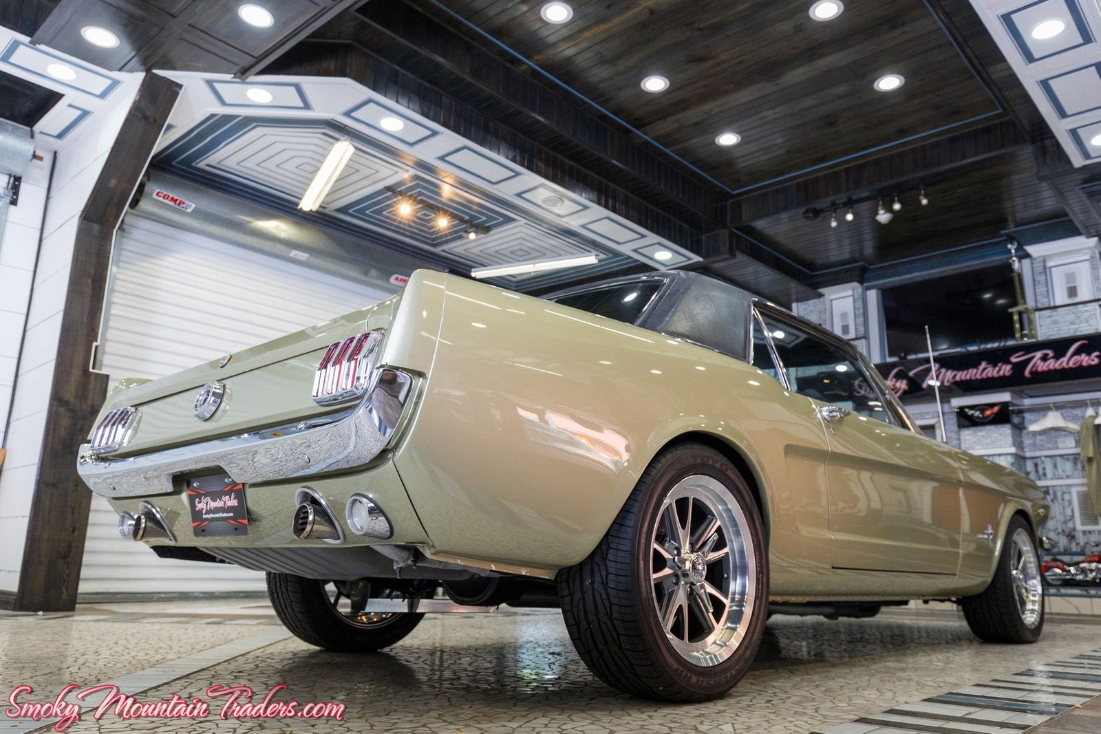 Ford-Mustang-1965-26
