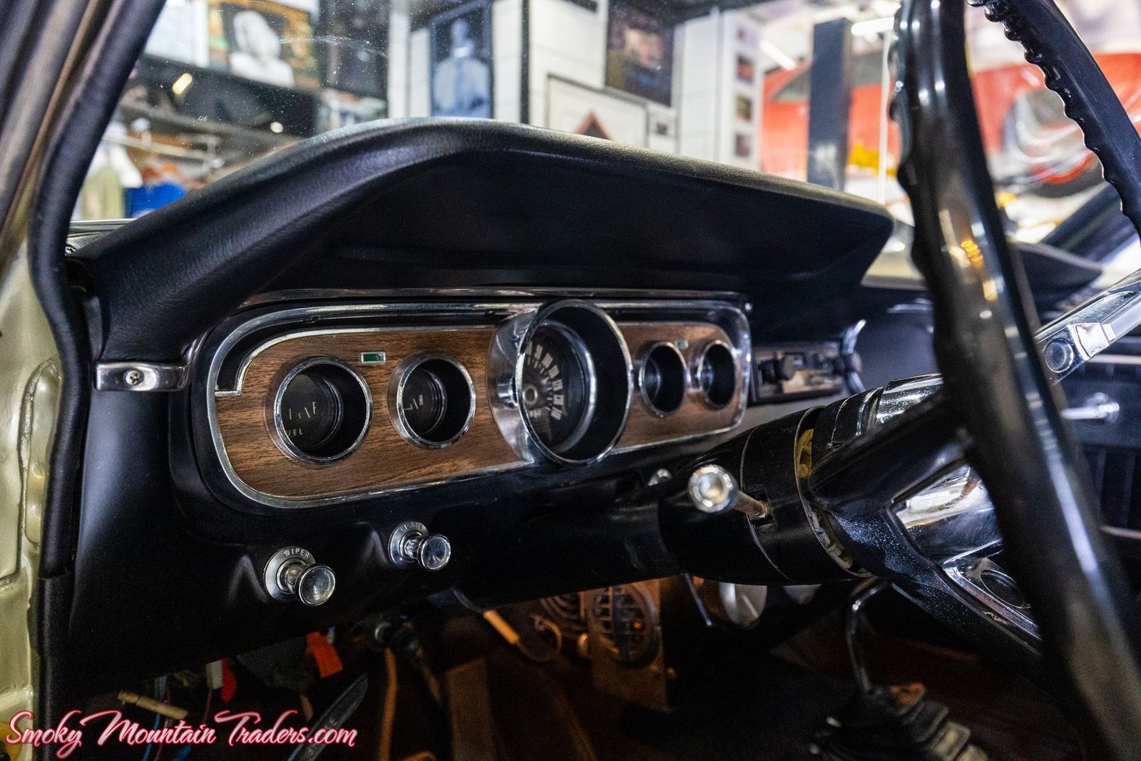 Ford-Mustang-1965-35