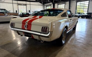 Ford-Mustang-1965-Classic-Car-17