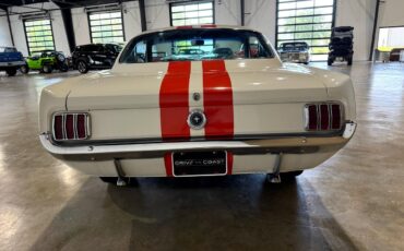 Ford-Mustang-1965-Classic-Car-18