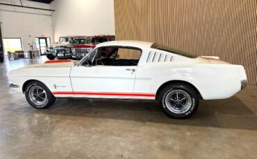 Ford-Mustang-1965-Classic-Car-23