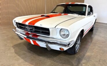 Ford-Mustang-1965-Classic-Car-8