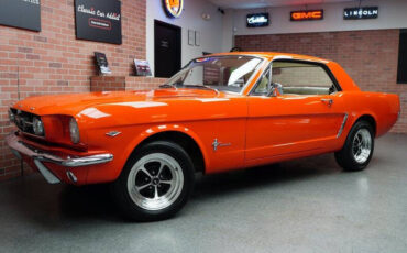 Ford-Mustang-1965-Coupe-2