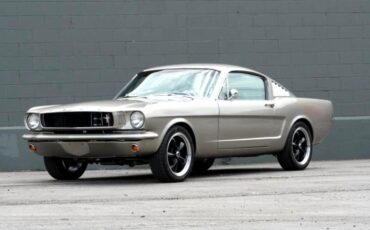 Ford-Mustang-1965-Coupe-34
