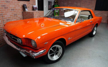 Ford-Mustang-1965-Coupe-4