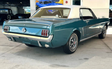 Ford-Mustang-1965-Coupe-4