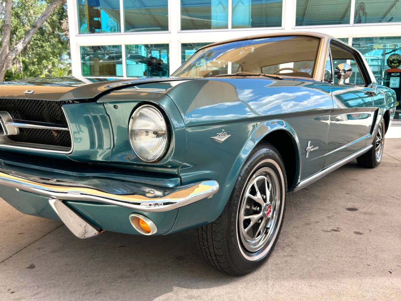 Ford-Mustang-1965-Coupe-9