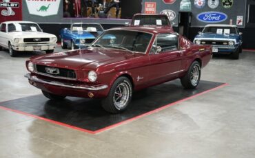 Ford-Mustang-1965-Fastback-1