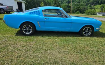 Ford-Mustang-1965-Fastback-1