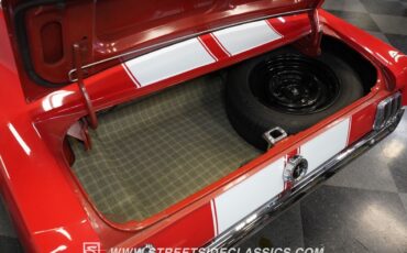 Ford-Mustang-1965-Fastback-10