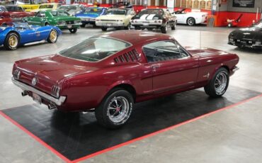 Ford-Mustang-1965-Fastback-14
