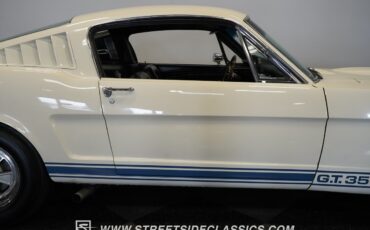 Ford-Mustang-1965-Fastback-15