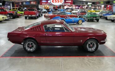 Ford-Mustang-1965-Fastback-15