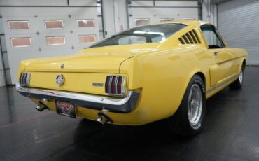 Ford-Mustang-1965-Fastback-16