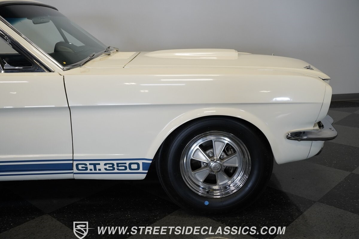 Ford-Mustang-1965-Fastback-16