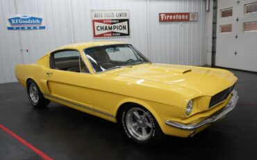 Ford-Mustang-1965-Fastback-19