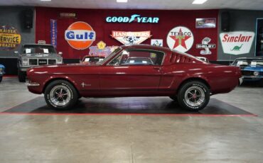 Ford-Mustang-1965-Fastback-19