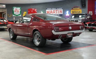 Ford-Mustang-1965-Fastback-20
