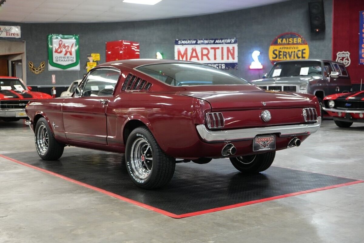Ford-Mustang-1965-Fastback-20