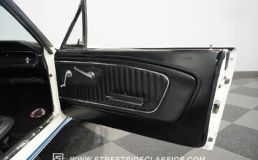 Ford-Mustang-1965-Fastback-23