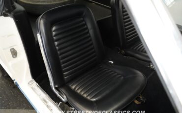 Ford-Mustang-1965-Fastback-25
