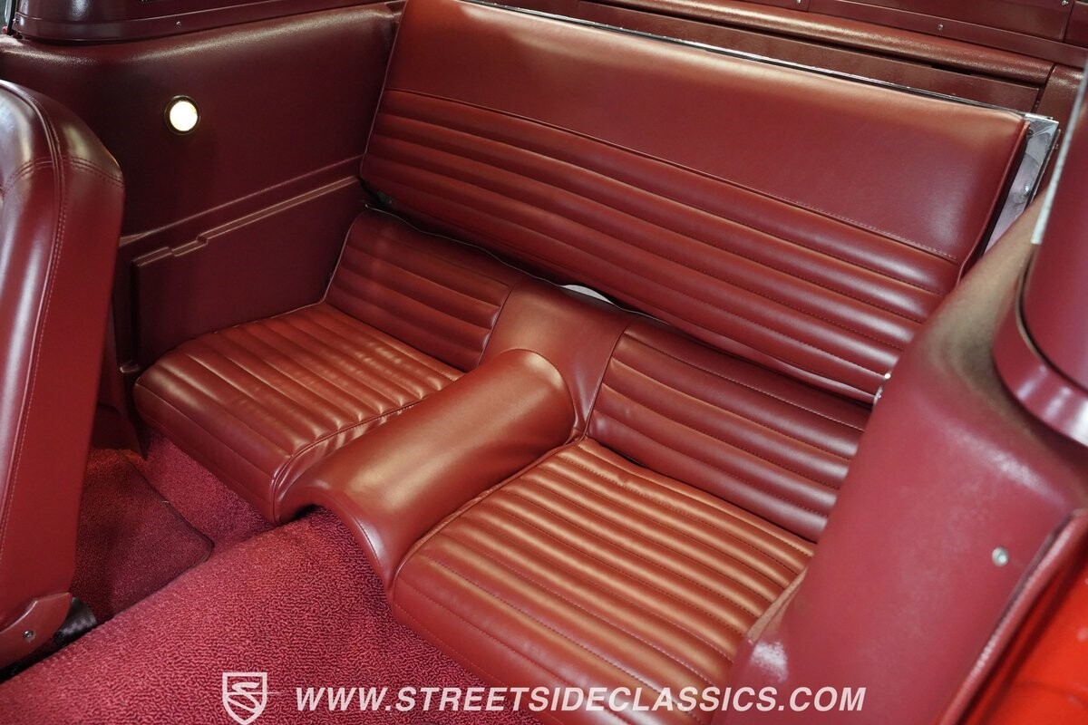 Ford-Mustang-1965-Fastback-33